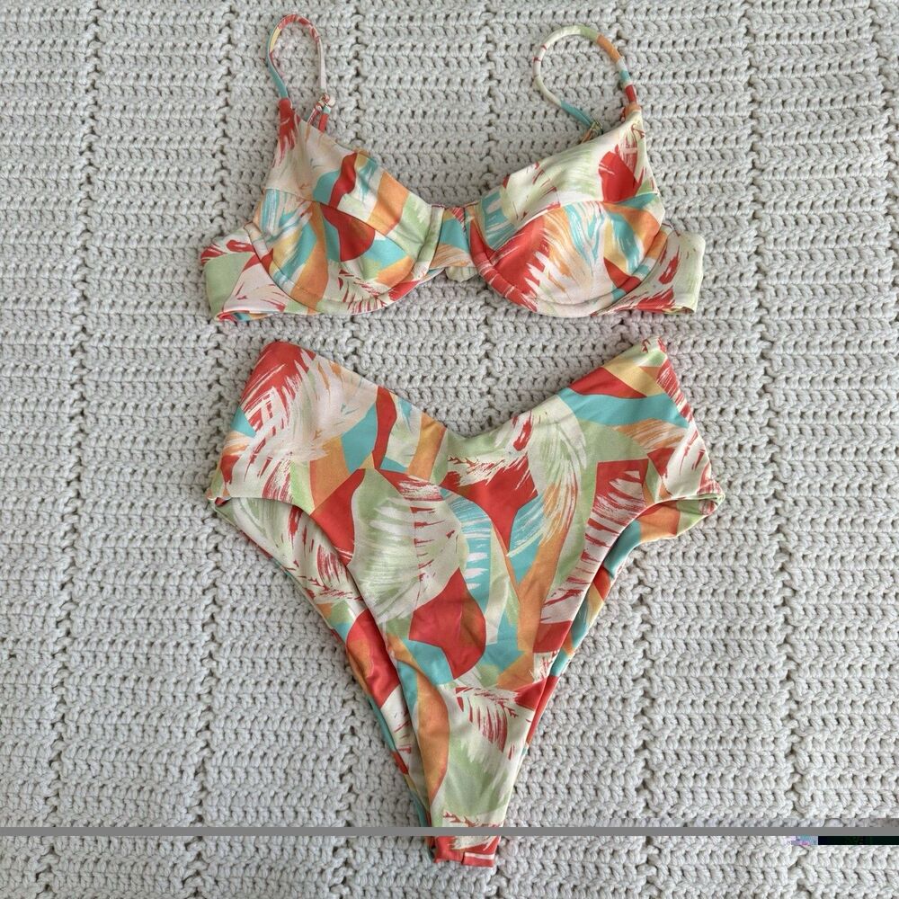Skatie Sunset Bikini Set Size Small - Kate Underwire Top, Melly High-Cut Bottoms